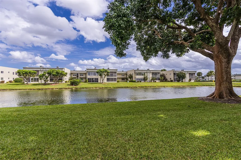 346 Monaco H Delray Beach FL 33446
