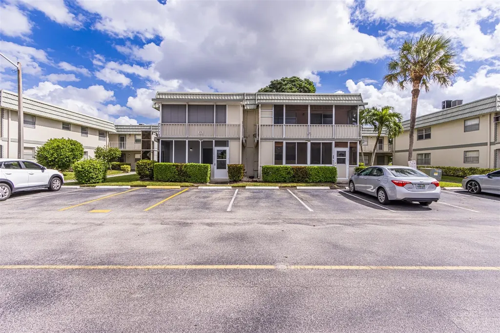 346 Monaco H Delray Beach FL 33446