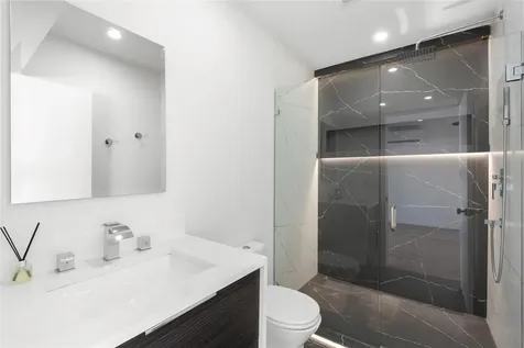455 SW 14th Court Pompano Beach FL 33060