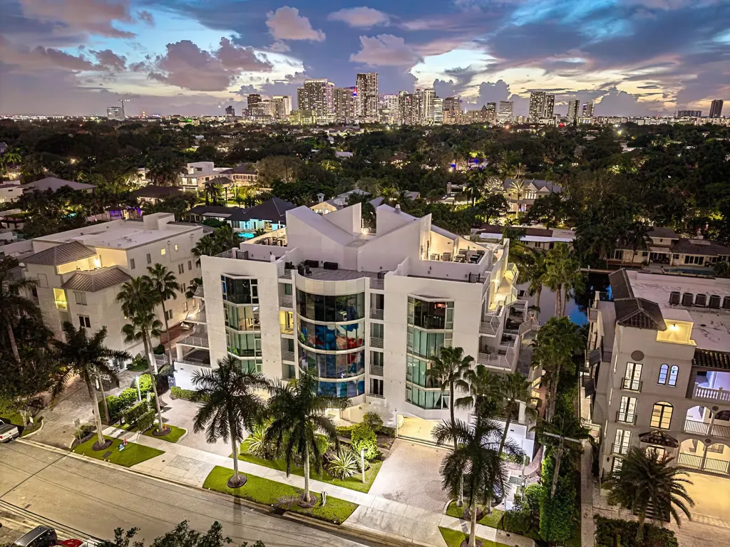 301 Hendricks Isle Fort Lauderdale FL 33301