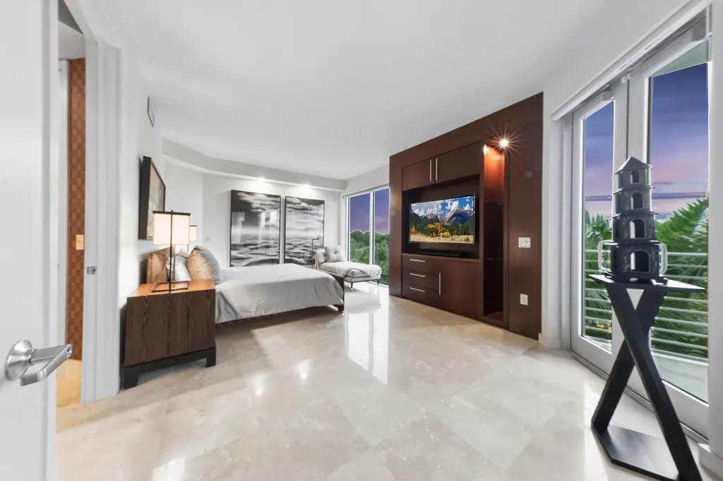 301 Hendricks Isle Fort Lauderdale FL 33301