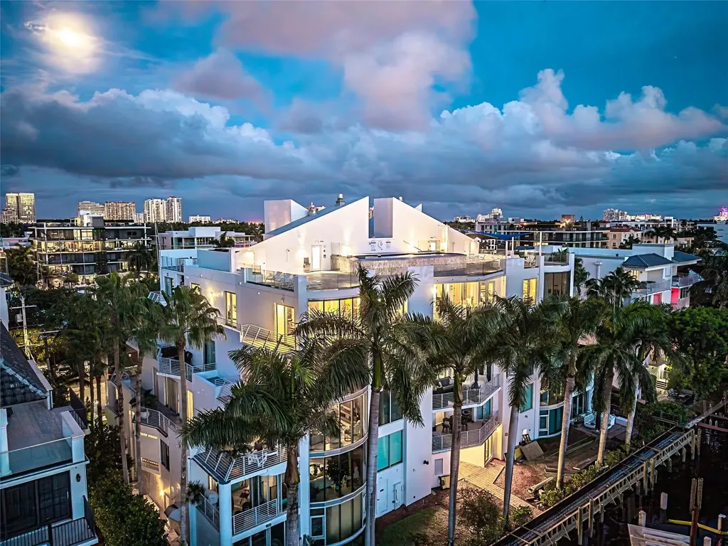 301 Hendricks Isle Fort Lauderdale FL 33301