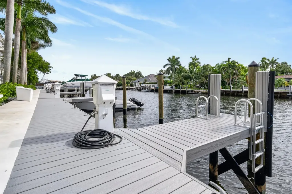 301 Hendricks Isle Fort Lauderdale FL 33301