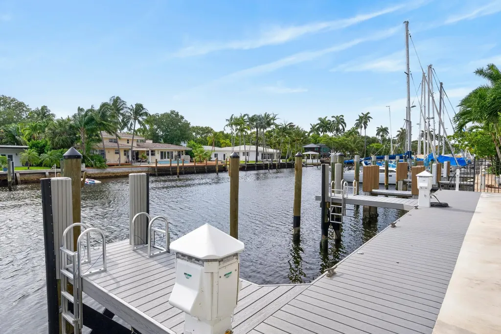 301 Hendricks Isle Fort Lauderdale FL 33301