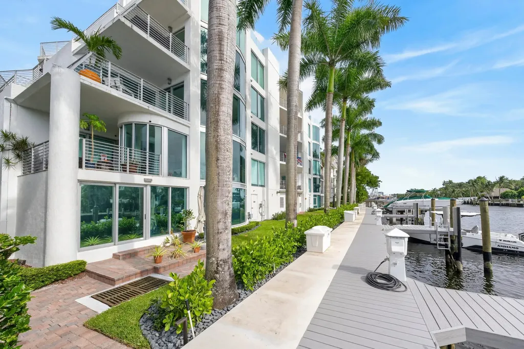 301 Hendricks Isle Fort Lauderdale FL 33301