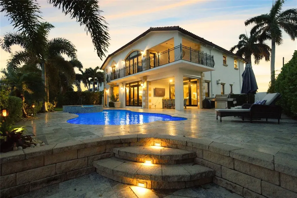 4930 NE 27th Terrace Lighthouse Point FL 33064