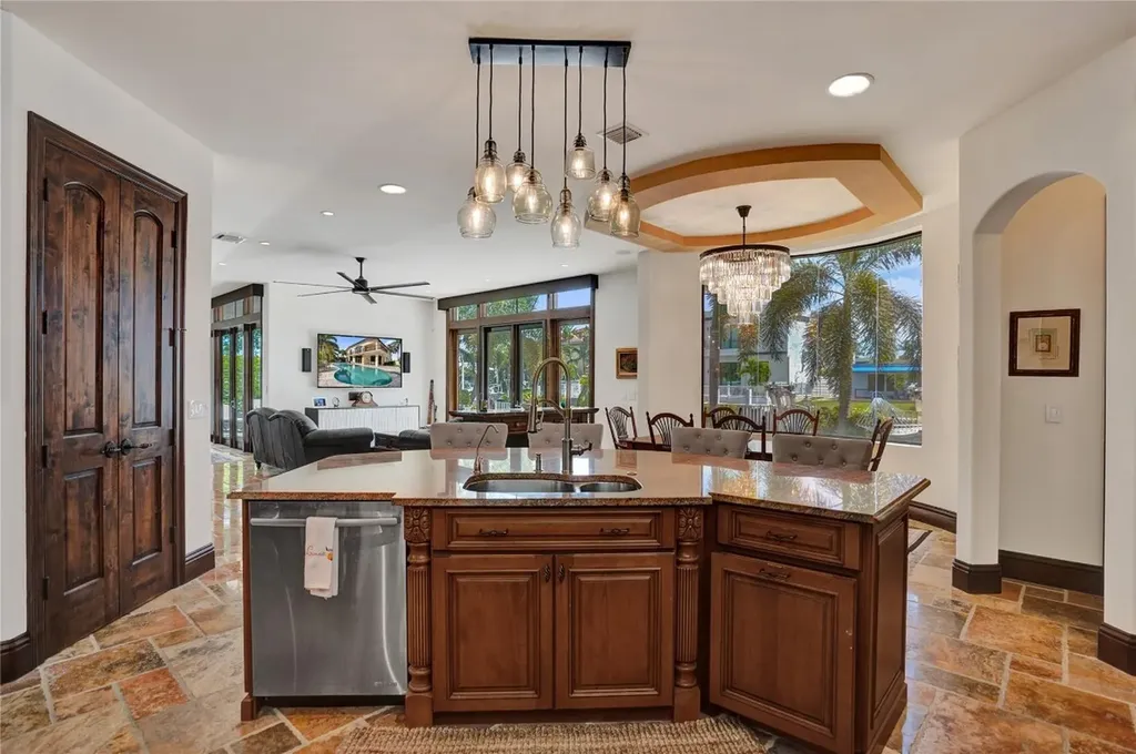 4930 NE 27th Terrace Lighthouse Point FL 33064