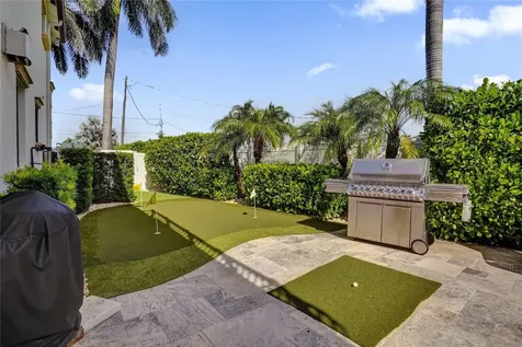 4930 NE 27th Terrace Lighthouse Point FL 33064