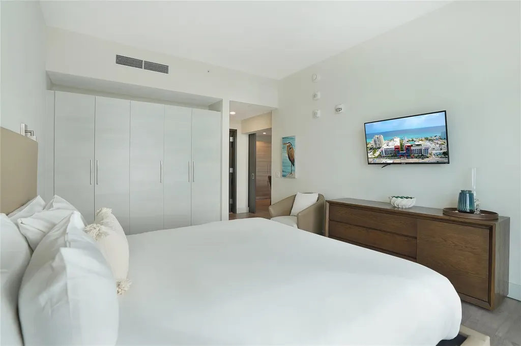 777 N Ocean Drive Hollywood FL 33019