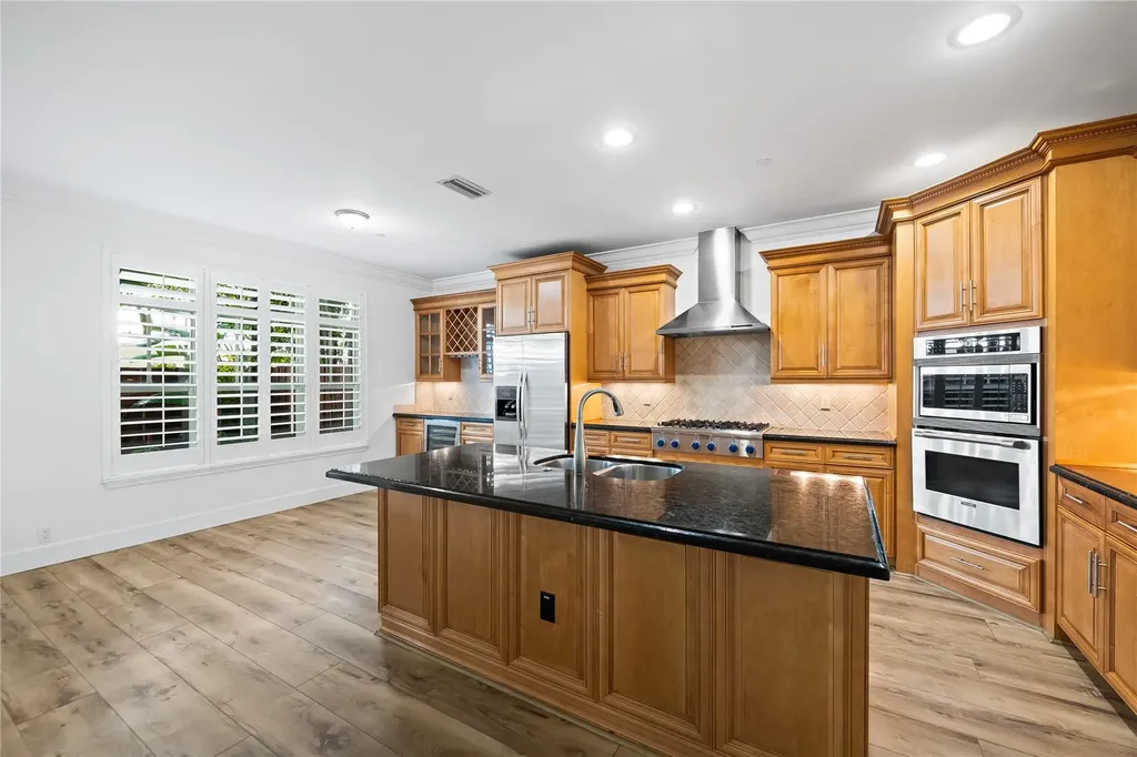 218 NE 15th Avenue Fort Lauderdale FL 33301