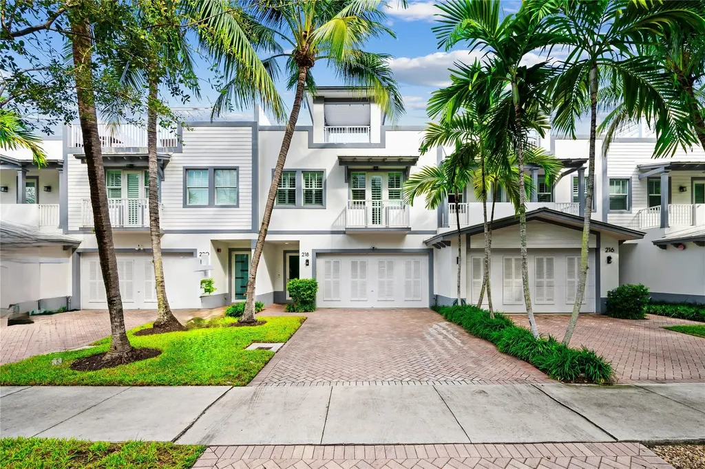 218 NE 15th Avenue Fort Lauderdale FL 33301