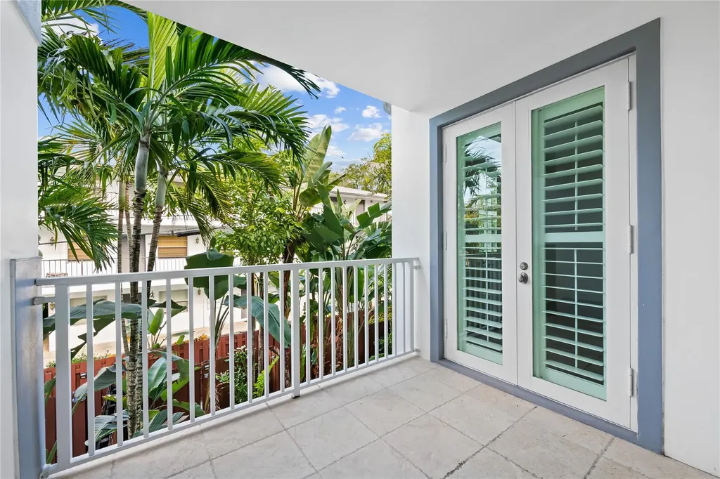 218 NE 15th Avenue Fort Lauderdale FL 33301
