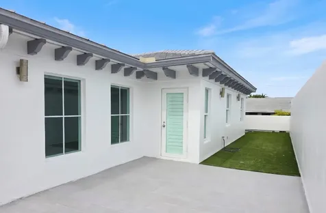 218 NE 15th Avenue Fort Lauderdale FL 33301