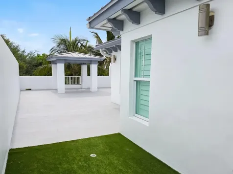 218 NE 15th Avenue Fort Lauderdale FL 33301