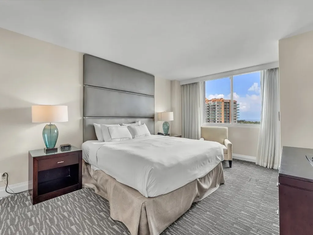 2670 E Sunrise Boulevard Fort Lauderdale FL 33304