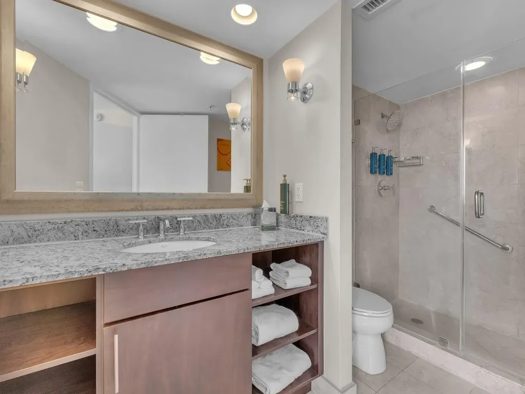 2670 E Sunrise Boulevard Fort Lauderdale FL 33304
