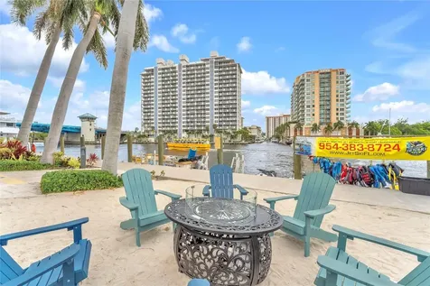 2670 E Sunrise Boulevard Fort Lauderdale FL 33304