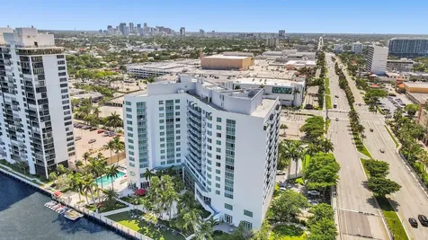 2670 E Sunrise Boulevard Fort Lauderdale FL 33304