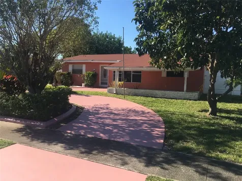 720 N 66th Terrace Hollywood FL 33024