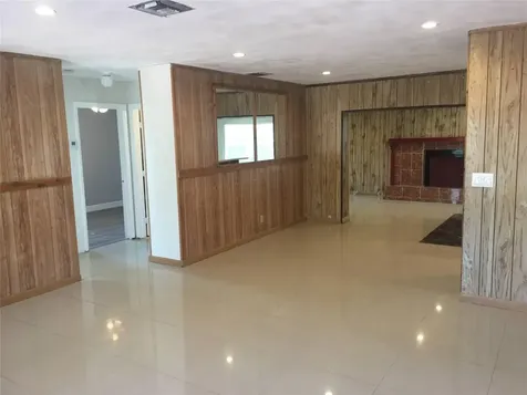 720 N 66th Terrace Hollywood FL 33024