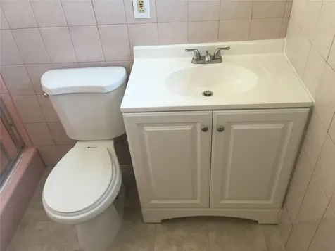 720 N 66th Terrace Hollywood FL 33024