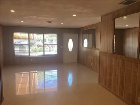720 N 66th Terrace Hollywood FL 33024