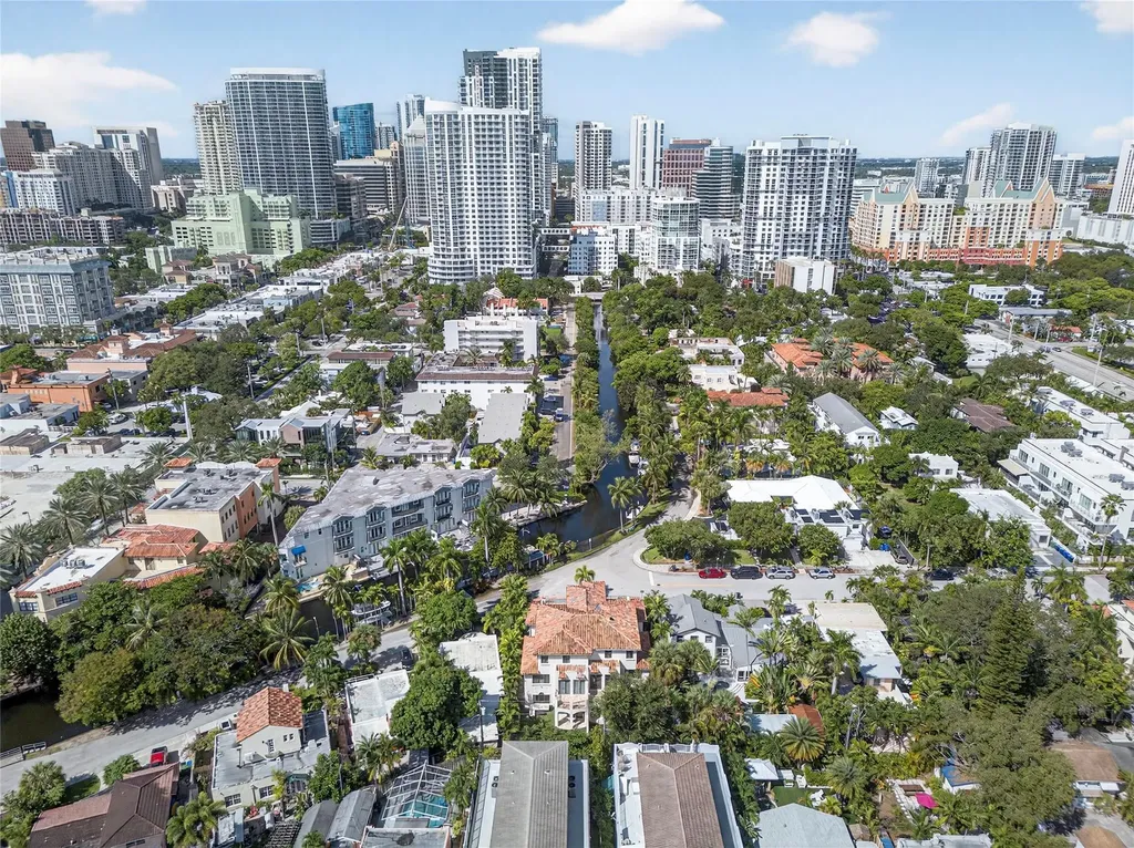 116 SE 11th Avenue Fort Lauderdale FL 33301