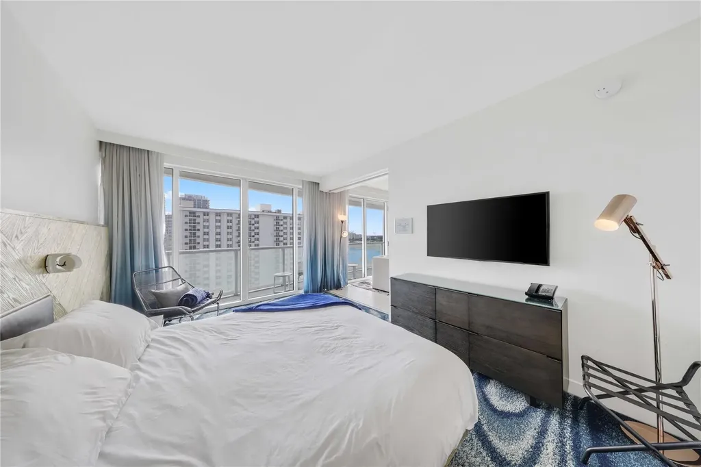 3101 Bayshore Fort Lauderdale FL 33304
