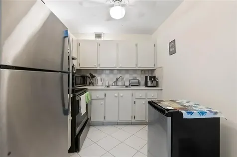 1401 SW 135th Terrace Pembroke Pines FL 33027