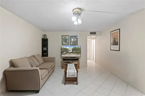 1401 SW 135th Terrace Pembroke Pines FL 33027