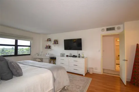 5100 N Ocean Boulevard Lauderdale By The Sea FL 33308