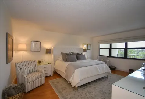 5100 N Ocean Boulevard Lauderdale By The Sea FL 33308