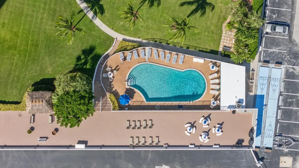1900 S Ocean Drive Fort Lauderdale FL 33316