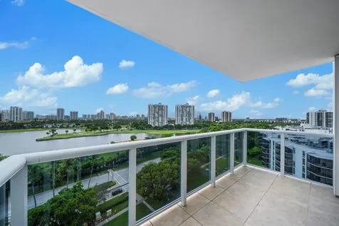 3625 N Country Club Drive Aventura FL 33180