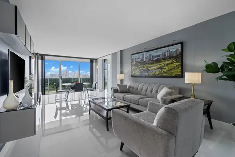 3625 N Country Club Drive Aventura FL 33180