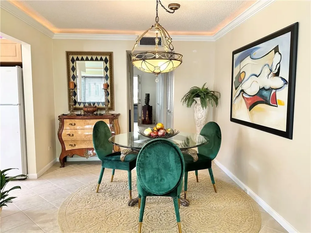 285 Oakridge Q Deerfield Beach FL 33442