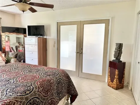 285 Oakridge Q Deerfield Beach FL 33442