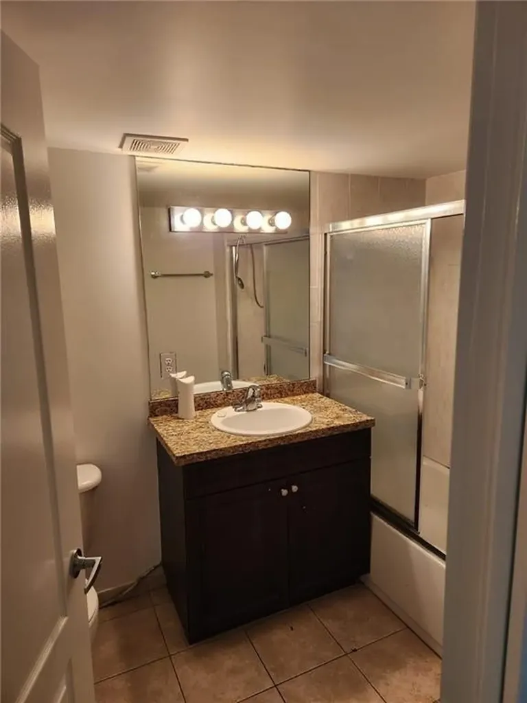 4775 SW 62nd Avenue Davie FL 33314
