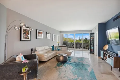 333 Sunset Drive Fort Lauderdale FL 33301