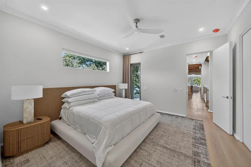 621 SW 5 Place Fort Lauderdale FL 33315