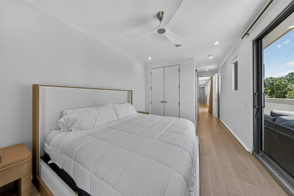 621 SW 5 Place Fort Lauderdale FL 33315