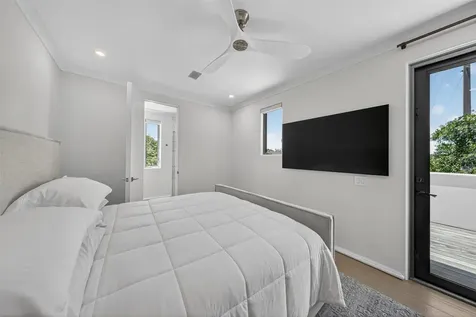 621 SW 5 Place Fort Lauderdale FL 33315