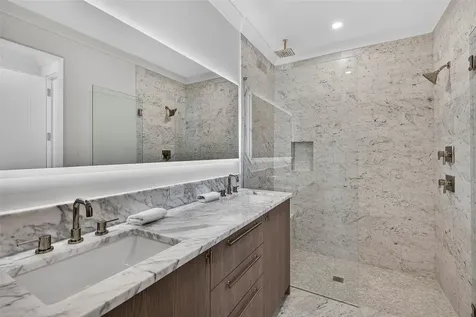 621 SW 5 Place Fort Lauderdale FL 33315
