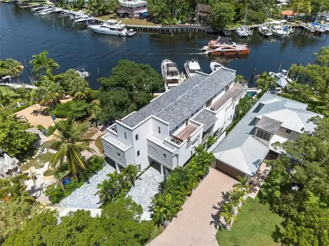 621 SW 5 Place Fort Lauderdale FL 33315