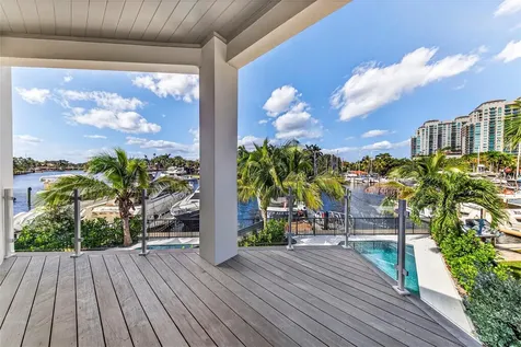 621 SW 5 Place Fort Lauderdale FL 33315