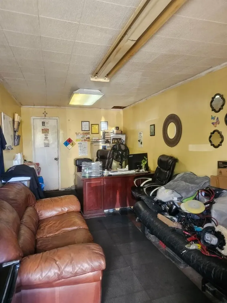 5780 SW 25 Street Pembroke Park FL 33023