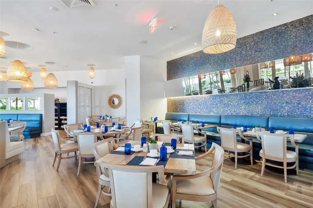 18001 Collins Avenue North Miami Beach FL 33160