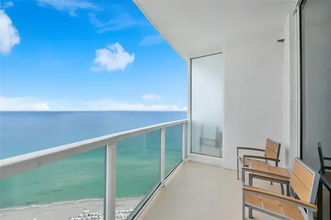 18001 Collins Avenue North Miami Beach FL 33160