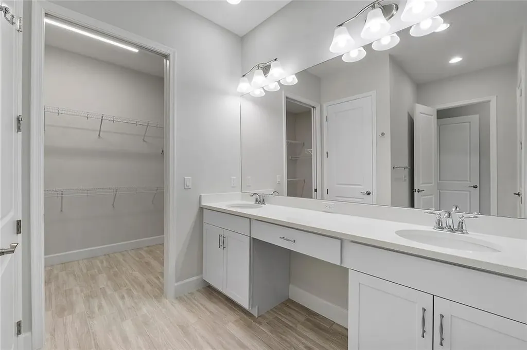 5218 Liberty Lane Westlake FL 33470