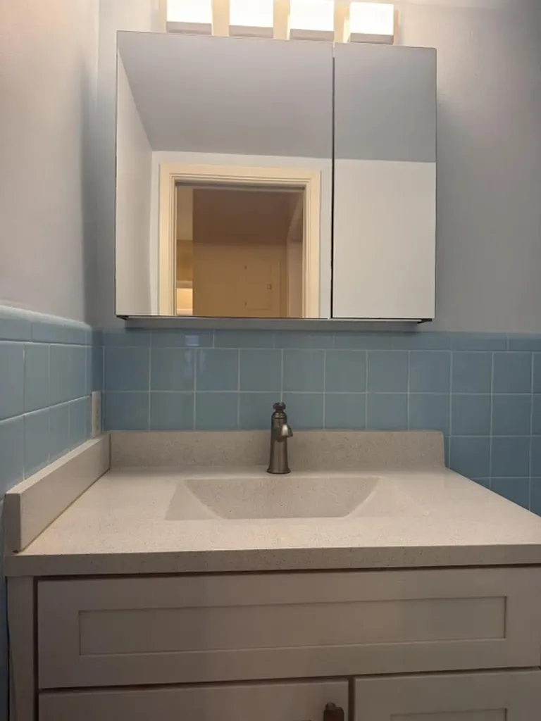 2050 NE 39th Street Lighthouse Point FL 33064